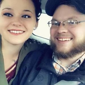 Meet your Posher, Arielle